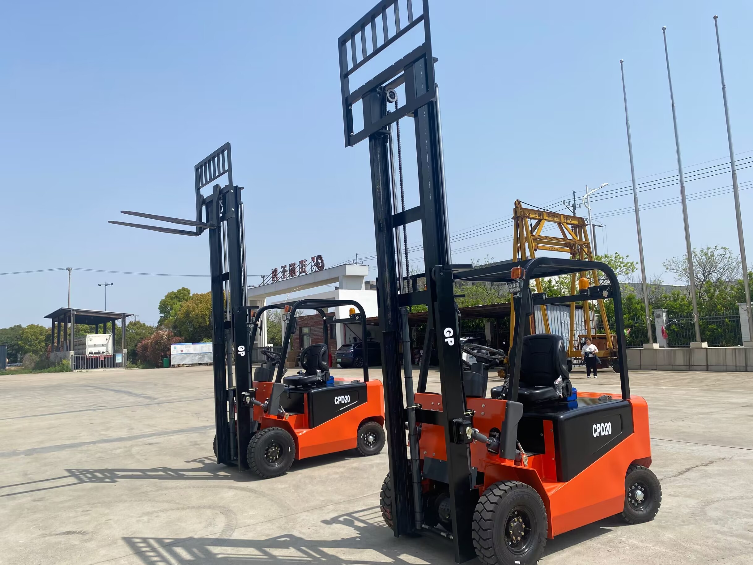 Carrello elevatore elettrico CPD20 CPD25 2Ton 2.5T